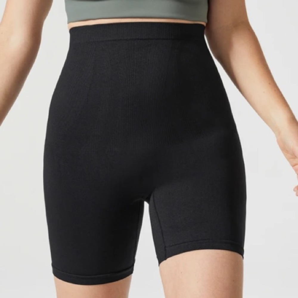 Blanqi everyday postpartum belly support shorts